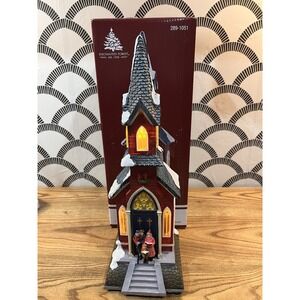 ENCHANTED FOREST‎  Musical Church Dual Power Lighted 2020 /With Original Box!!